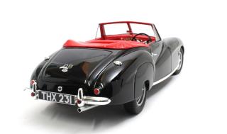 Aston Martin 2L Sports black 1949 Cult Scale Models 1:18 Resinemodell (Türen, Motorhaube... nicht zu öffnen!)